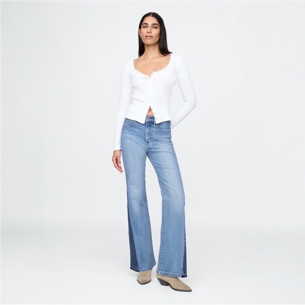 GAP High Rise Patched '70s Flare Jeans  NWT 28/6L